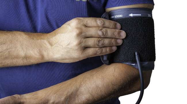 digital blood pressure monitor for upper arm